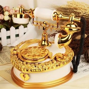 Beautiful Decor Retro Music Box Telephone Jewelry box with Clockwork Mechanism